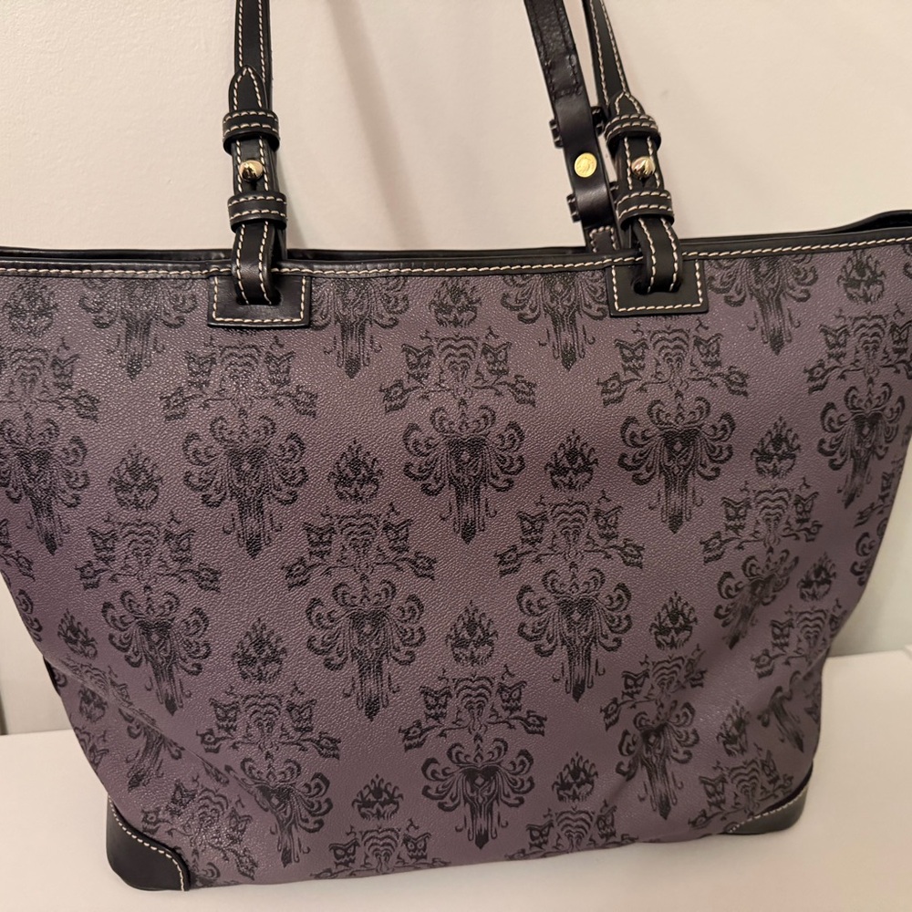 Dooney & Bourke rare haunted mansion shopper tote - Picture 8 of 13